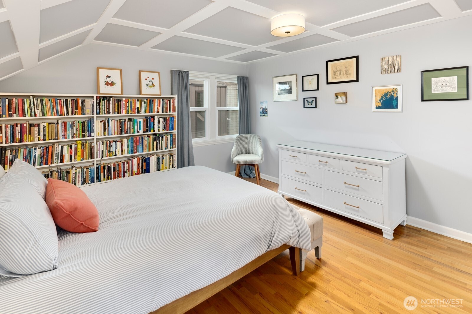 3249 27th Avenue West Seattle, WA 98199 - Photo 25 of 40