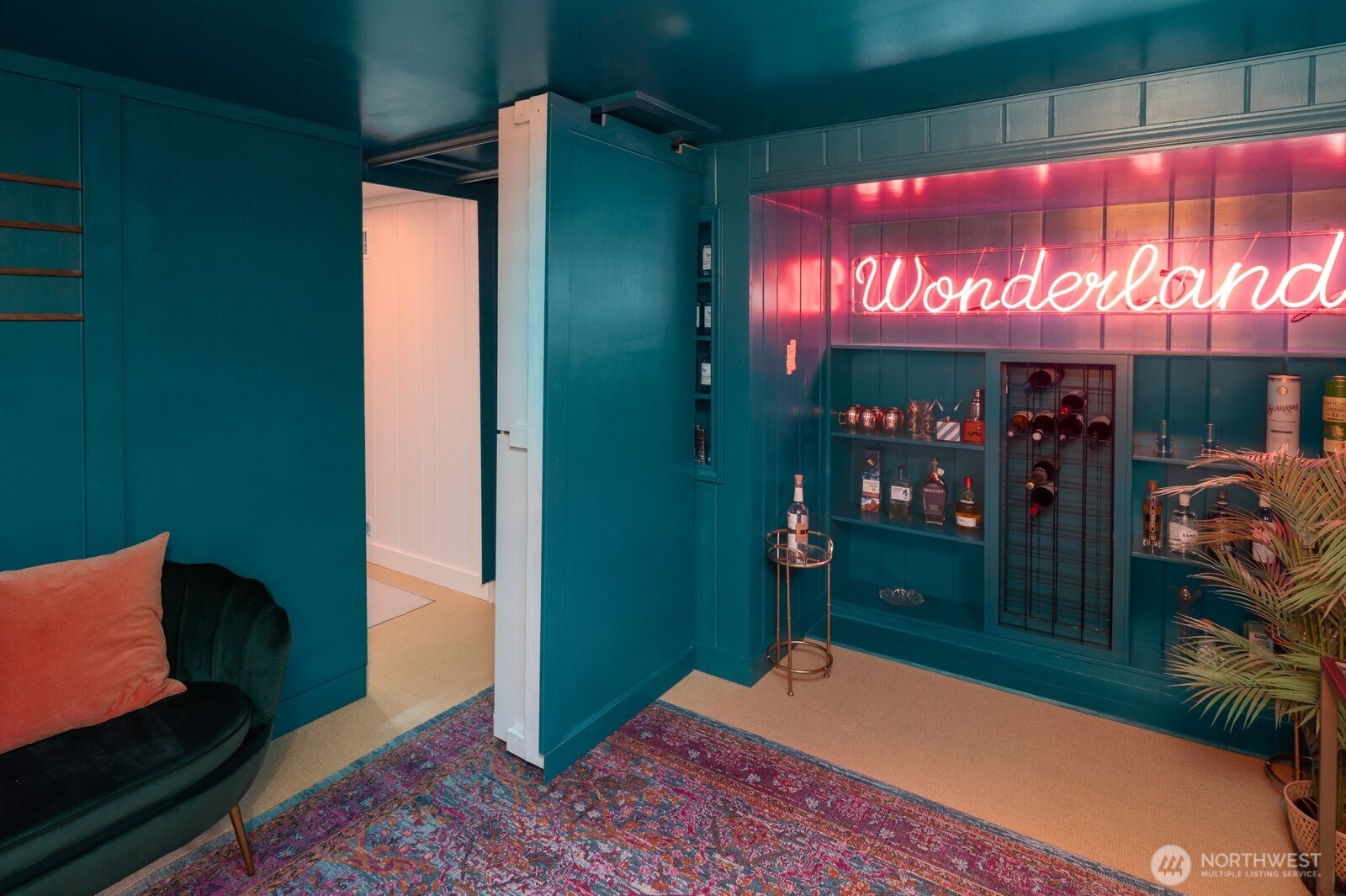 3249 27th Avenue West Seattle, WA 98199 - Photo 31 of 40