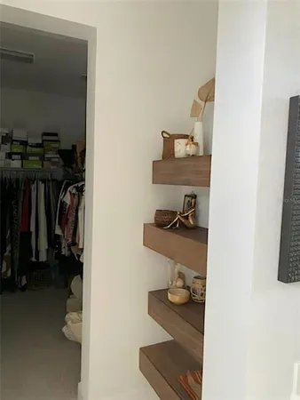 $405,000 | 5663 Del Coronado Drive, Apollo Beach, FL 33572