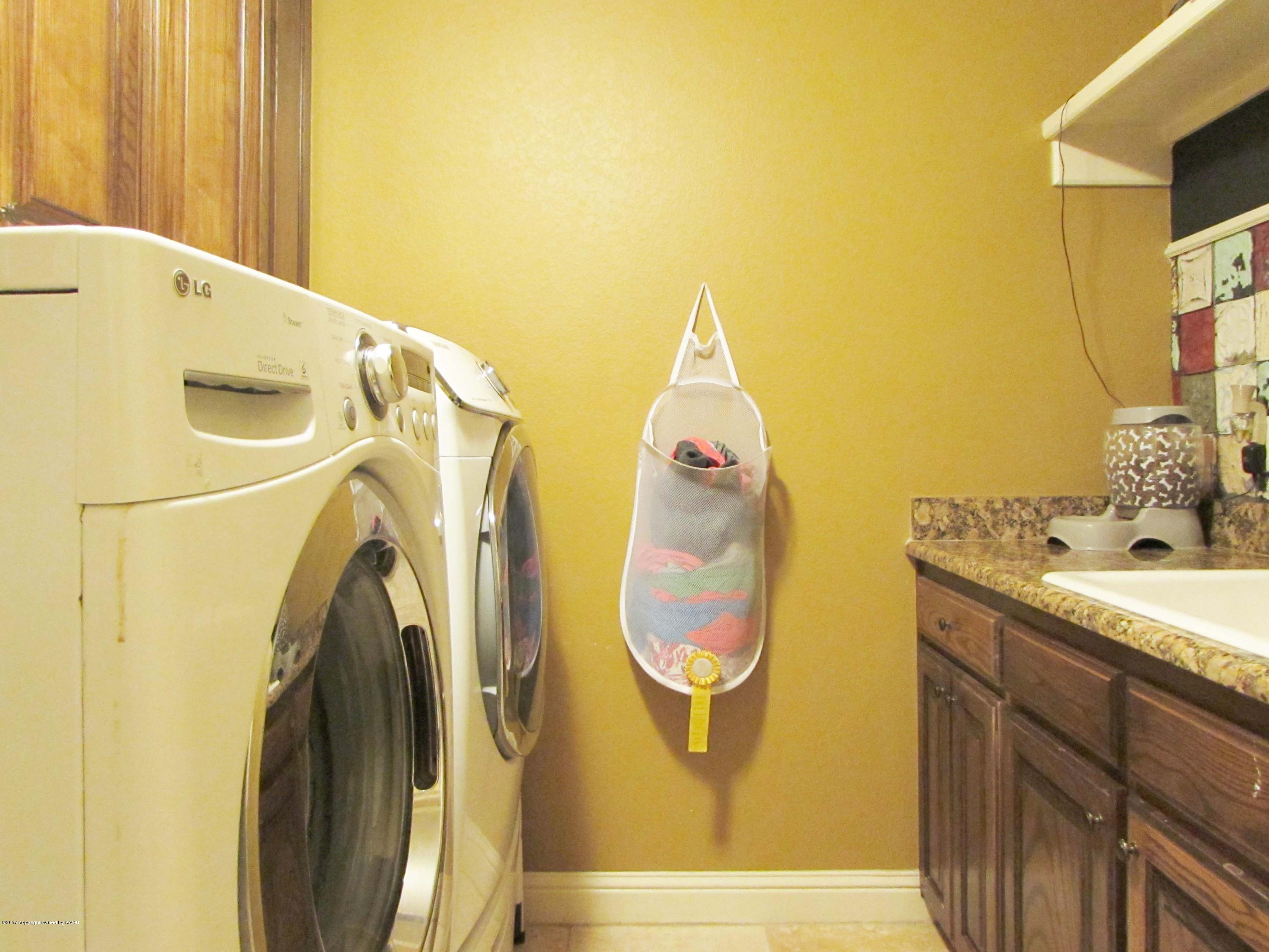 16801 Dove Prairie Road Canyon, TX 79015 - Photo 22 of 25 22 Laundry