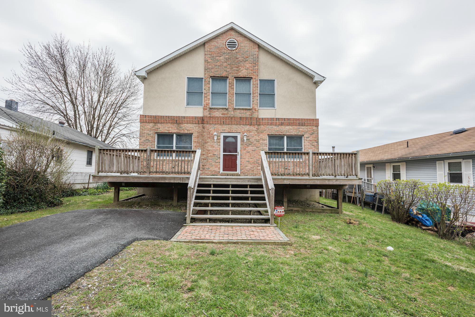 1426 Galena Road Baltimore, MD 21221 - Photo 2 of 30 New in 1999. Withstood Isabel with no issues