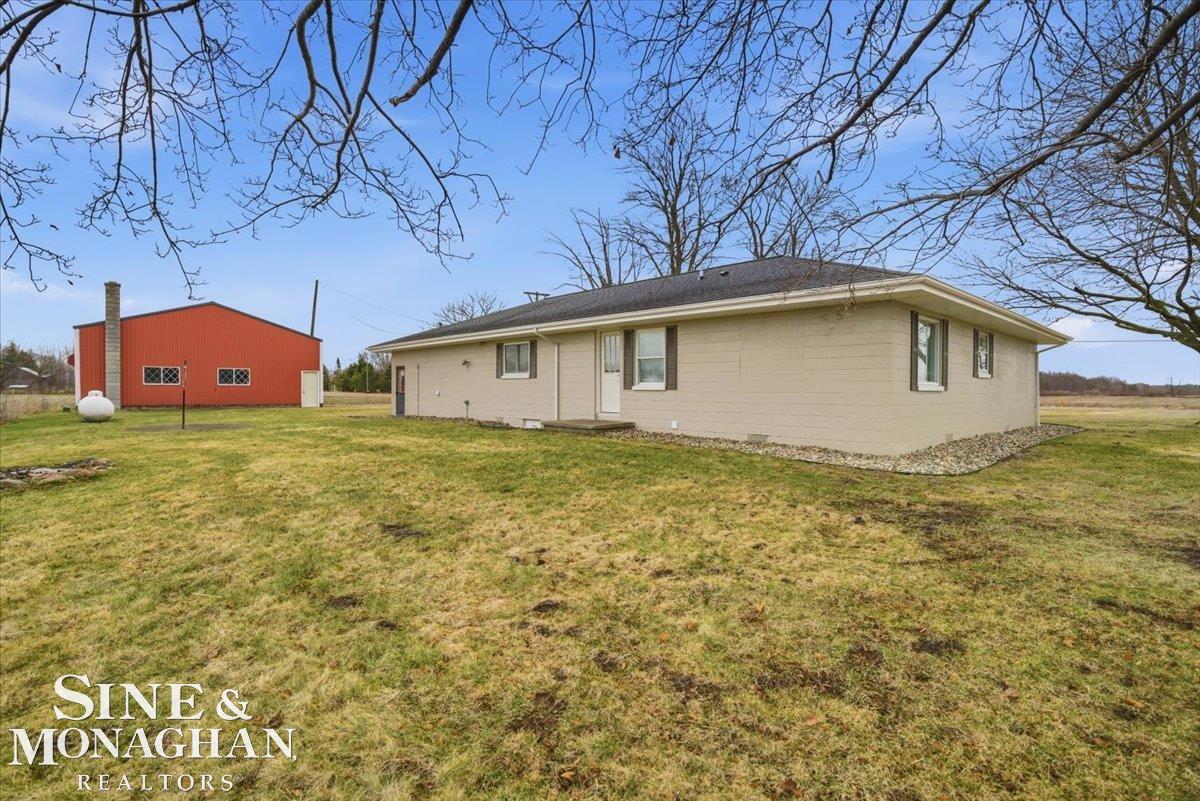 5900 Meisner Road East China, MI 48054 - Photo 34 of 37 50202398-2b049b53-52bb-474d-bbed-b325b8984e9d.JPG