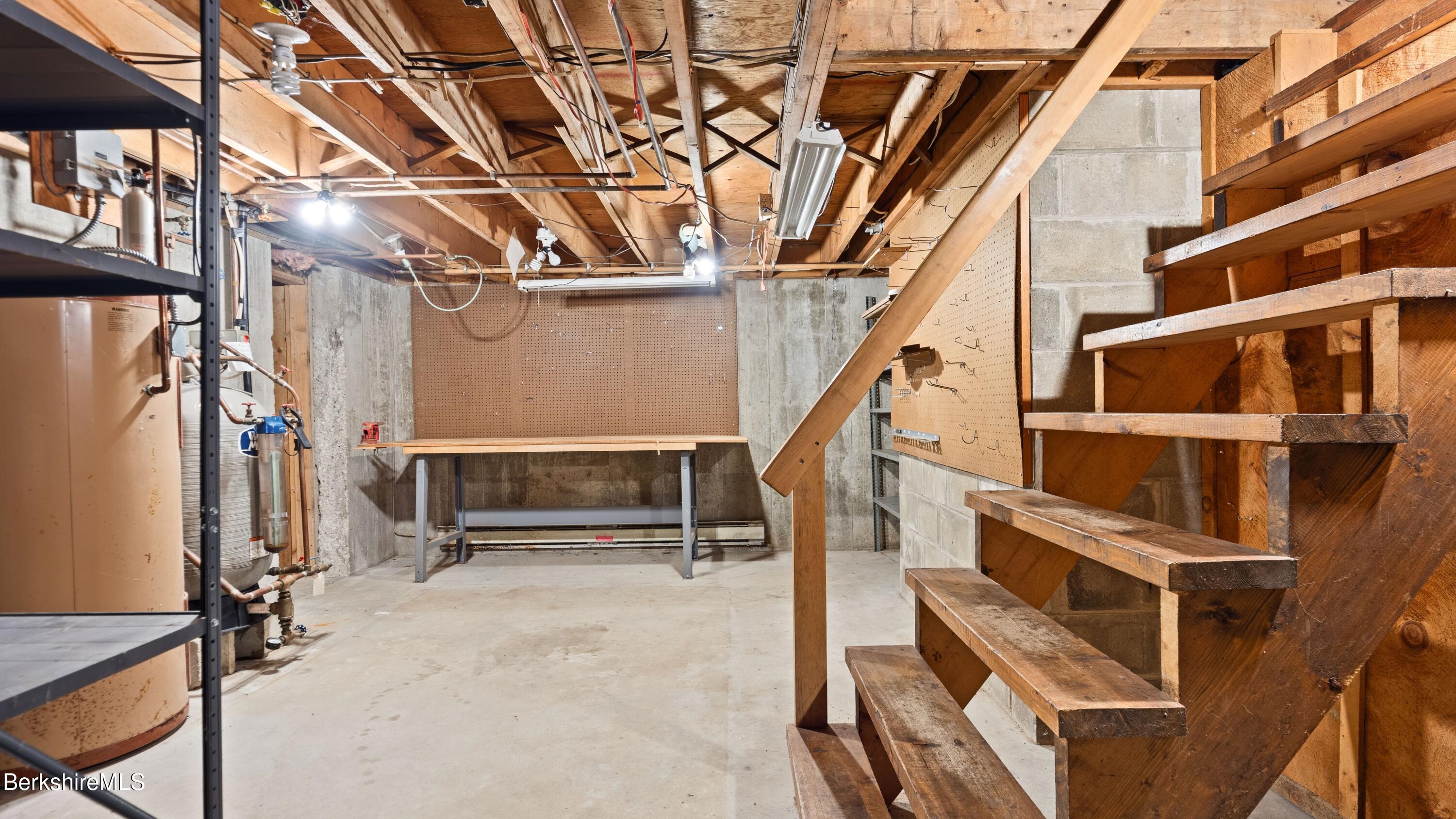 76 Corashire Road New Marlborough, MA 01230 - Photo 25 of 31 a view of entryway