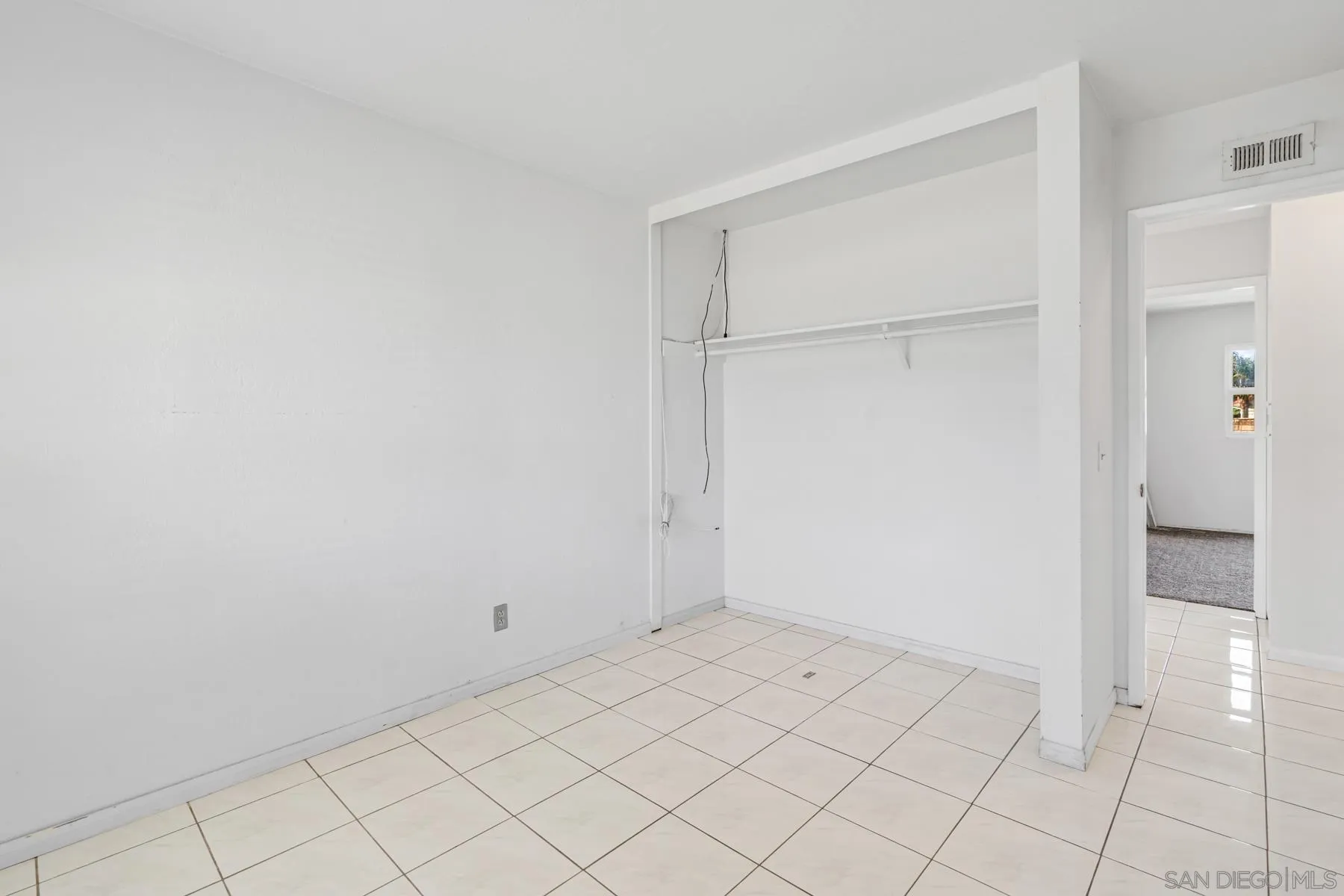 13246 Powers Court Poway, CA 92064 - Photo 19 of 39 a view of an empty room