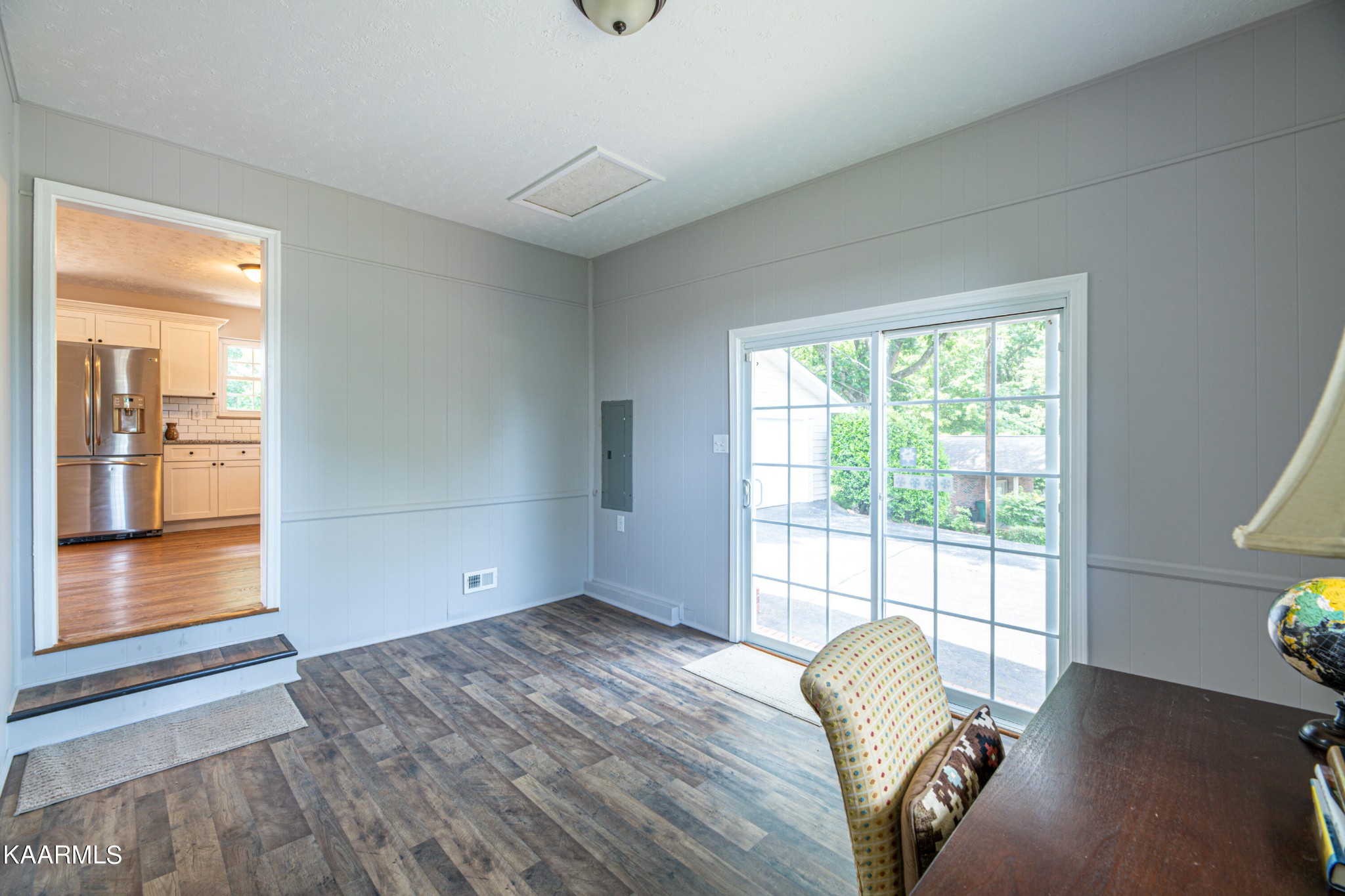 600 Schenley Road Knoxville, TN 37923 - Photo 25 of 38 a view of room with window and wooden floor