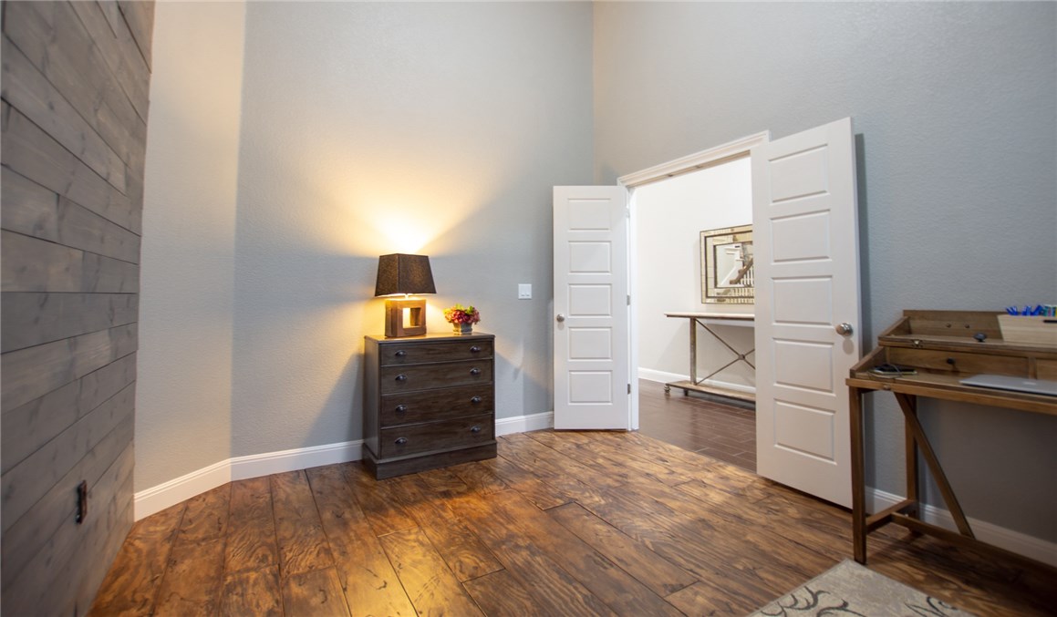 22521 Rock Wren Road Spicewood, TX 78669 - Photo 6 of 38