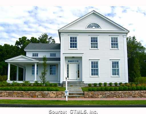 18 Osprey Cmns Clinton, CT 06413 - Photo 1 of 1 front view of a house with a yard