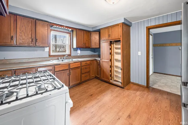 $139,000 | 218 North Mill Street, Greentown, IN 46936