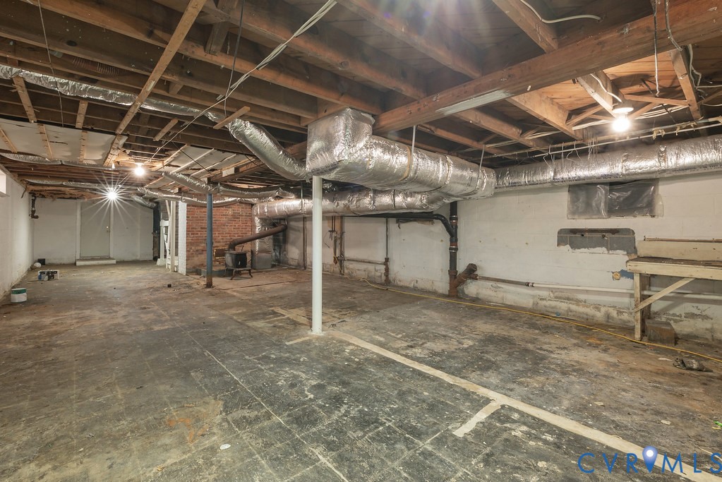 1715 West City Point Road Hopewell, VA 23860 - Photo 24 of 30 a view of empty room