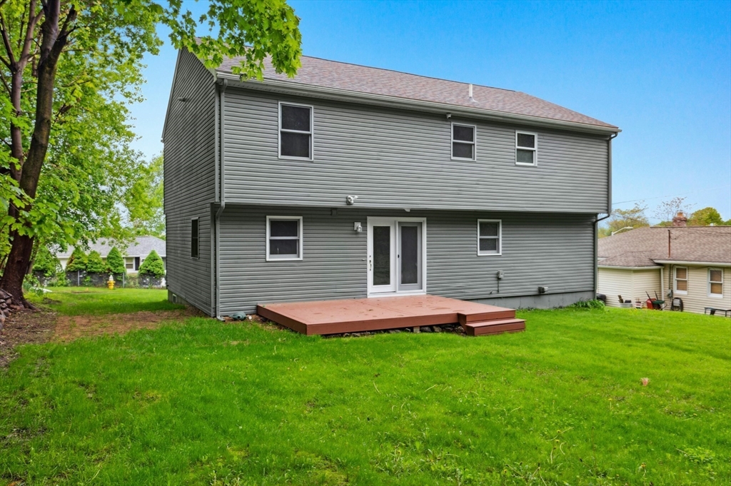 45 Dillon Street Worcester, MA 01604 - Photo 22 of 33