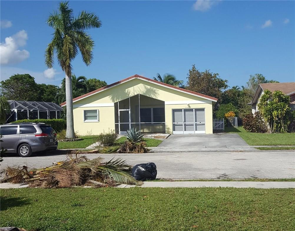 22653 Southwest 65th Terrace Boca Raton, FL 33428 - Photo 4 of 16 Photo 4