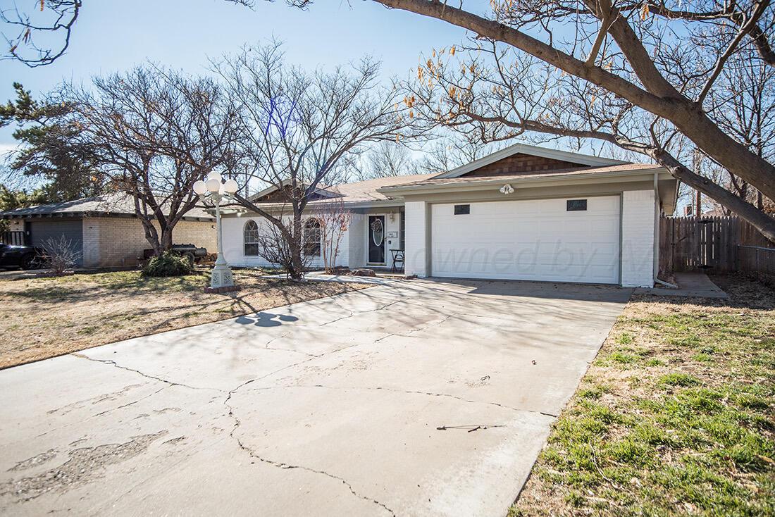 5010 Yale Street Amarillo, TX 79109 - Photo 2 of 29 IMG_0901