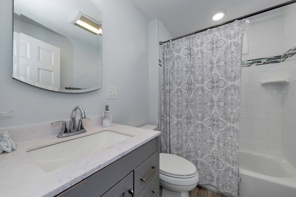 9-11 Locust Street, Unit 2 Winthrop, MA 02152 - Photo 17 of 41