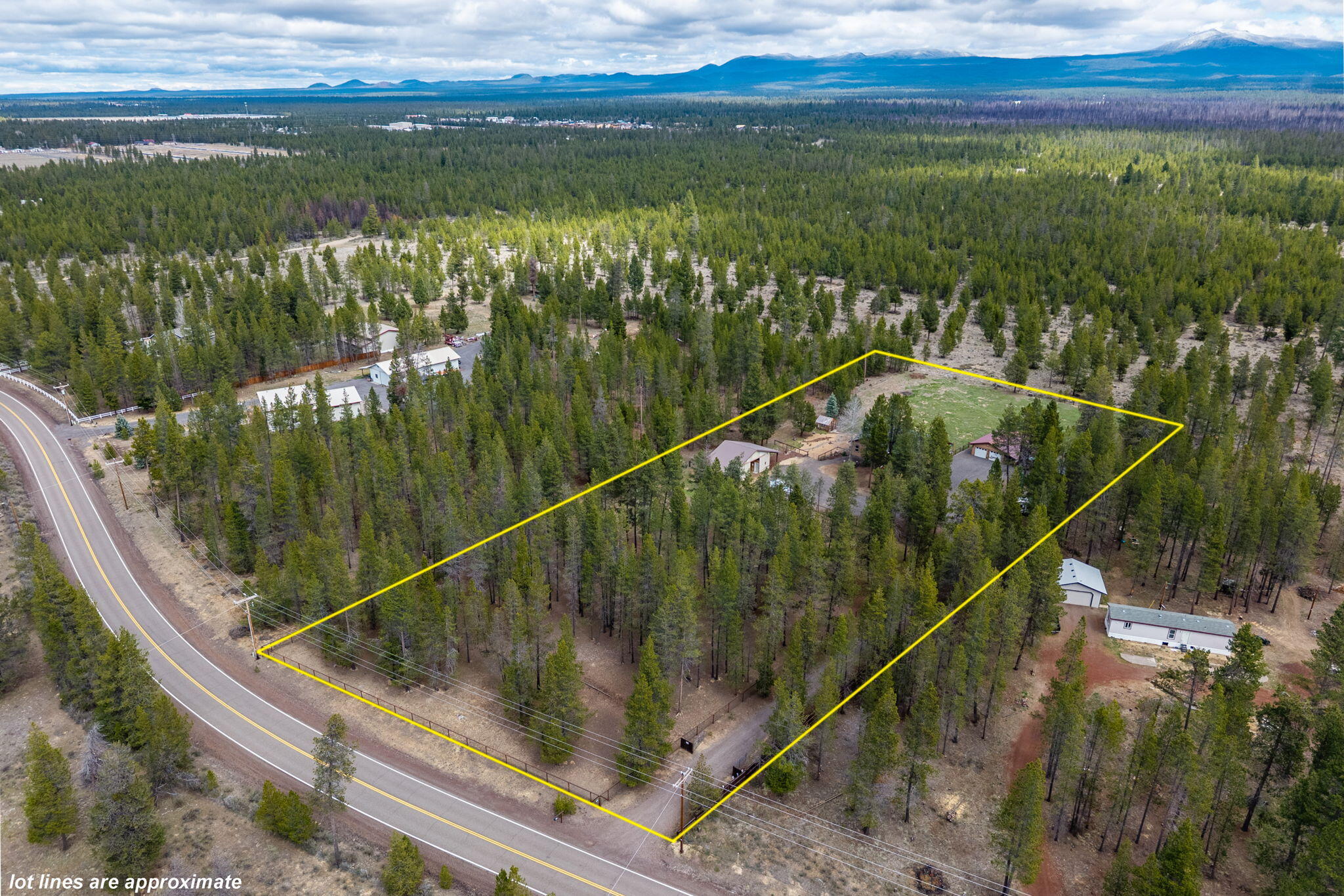 50940 South Huntington Road La Pine, OR 97739 - Photo 2 of 46 2026_04_13_50940_s_huntington_road_la_pi
