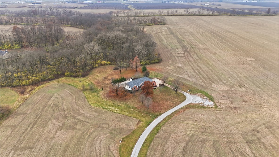 12511 Old State Road Charleston, IL 61920 - Photo 44 of 48