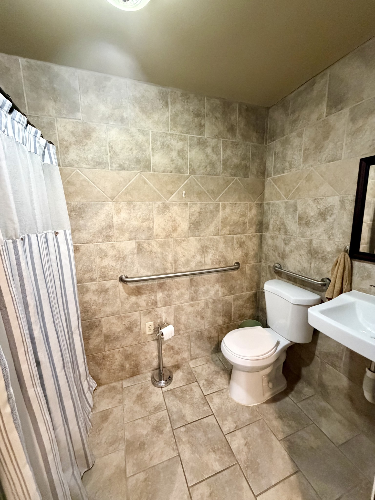 417 7th Street Lawrenceburg, TN 38464 - Photo 8 of 22