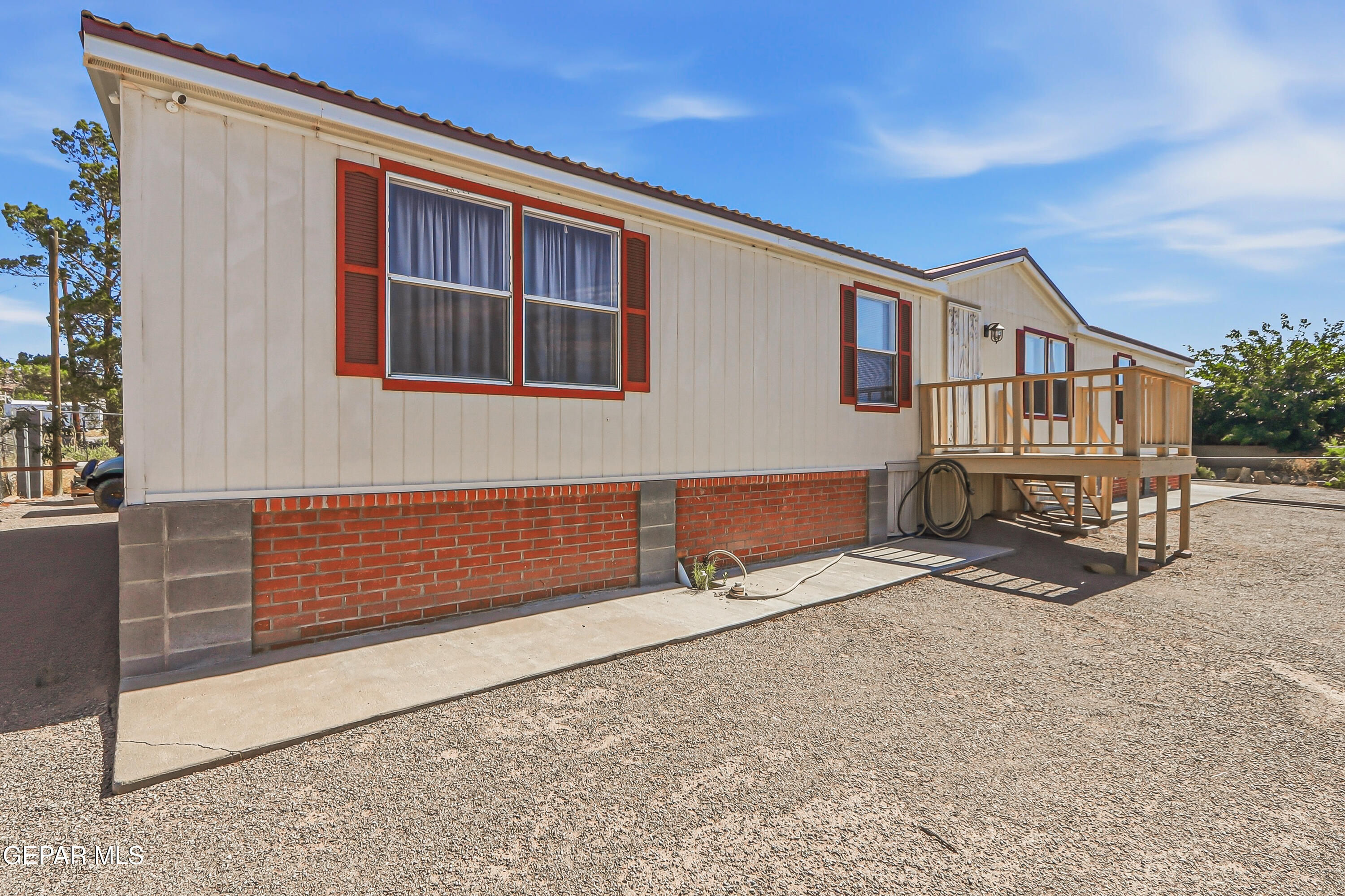 2901 Cook Street Truth or Consequences, NM 87901 - Photo 1 of 31 a view of front door of house