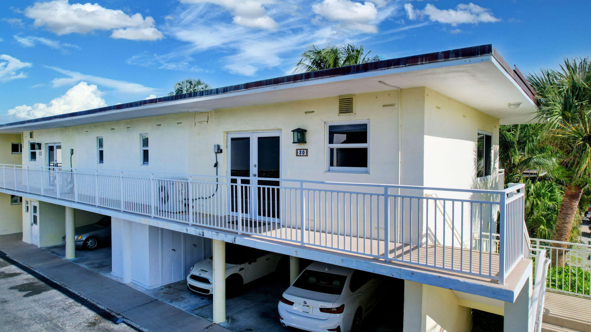 6520 North Ocean Boulevard, Unit 30 Ocean Ridge, FL 33435 - Photo 15 of 28 23-web-or-mls-Apartment air (4)