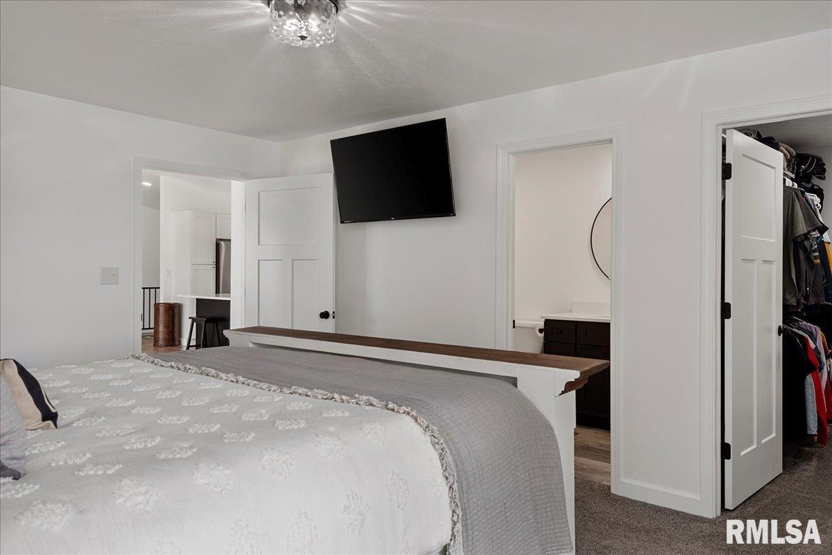 814 Poplar Loop Petersburg, IL 62675 - Photo 20 of 52