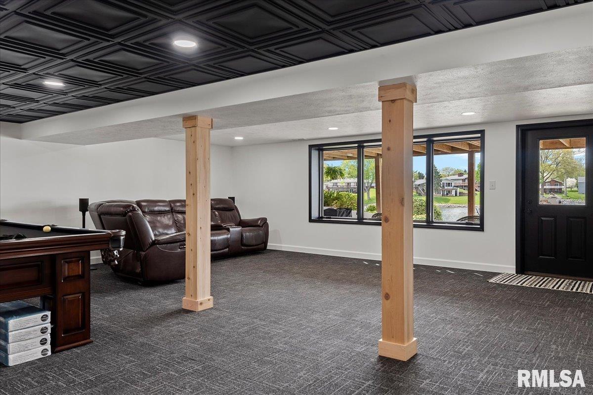 814 Poplar Loop Petersburg, IL 62675 - Photo 31 of 52