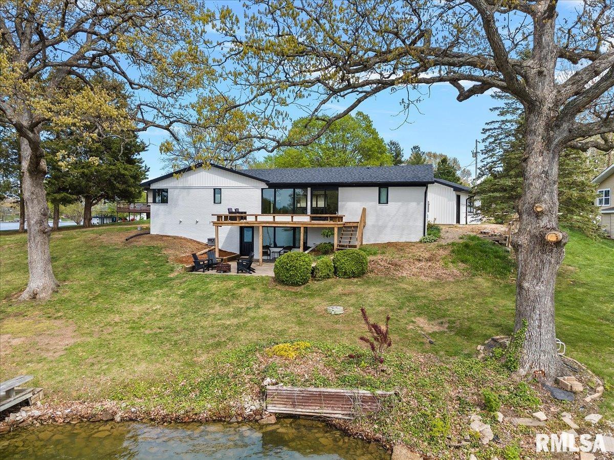 814 Poplar Loop Petersburg, IL 62675 - Photo 46 of 52