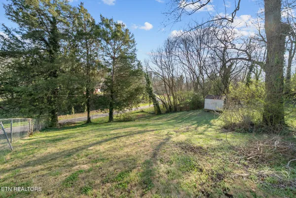 $224,900 | 121 Bettis Lane, Kingston, TN 37763