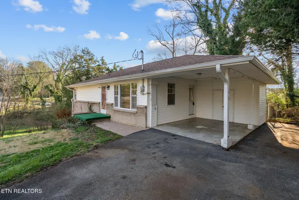 $224,900 | 121 Bettis Lane, Kingston, TN 37763