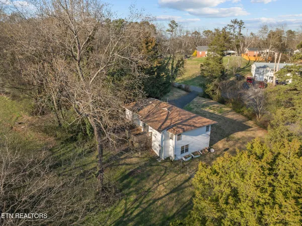 $224,900 | 121 Bettis Lane, Kingston, TN 37763