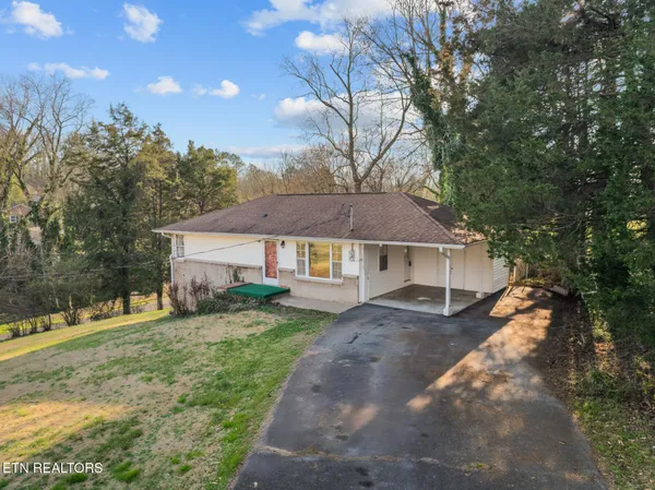 $224,900 | 121 Bettis Lane, Kingston, TN 37763