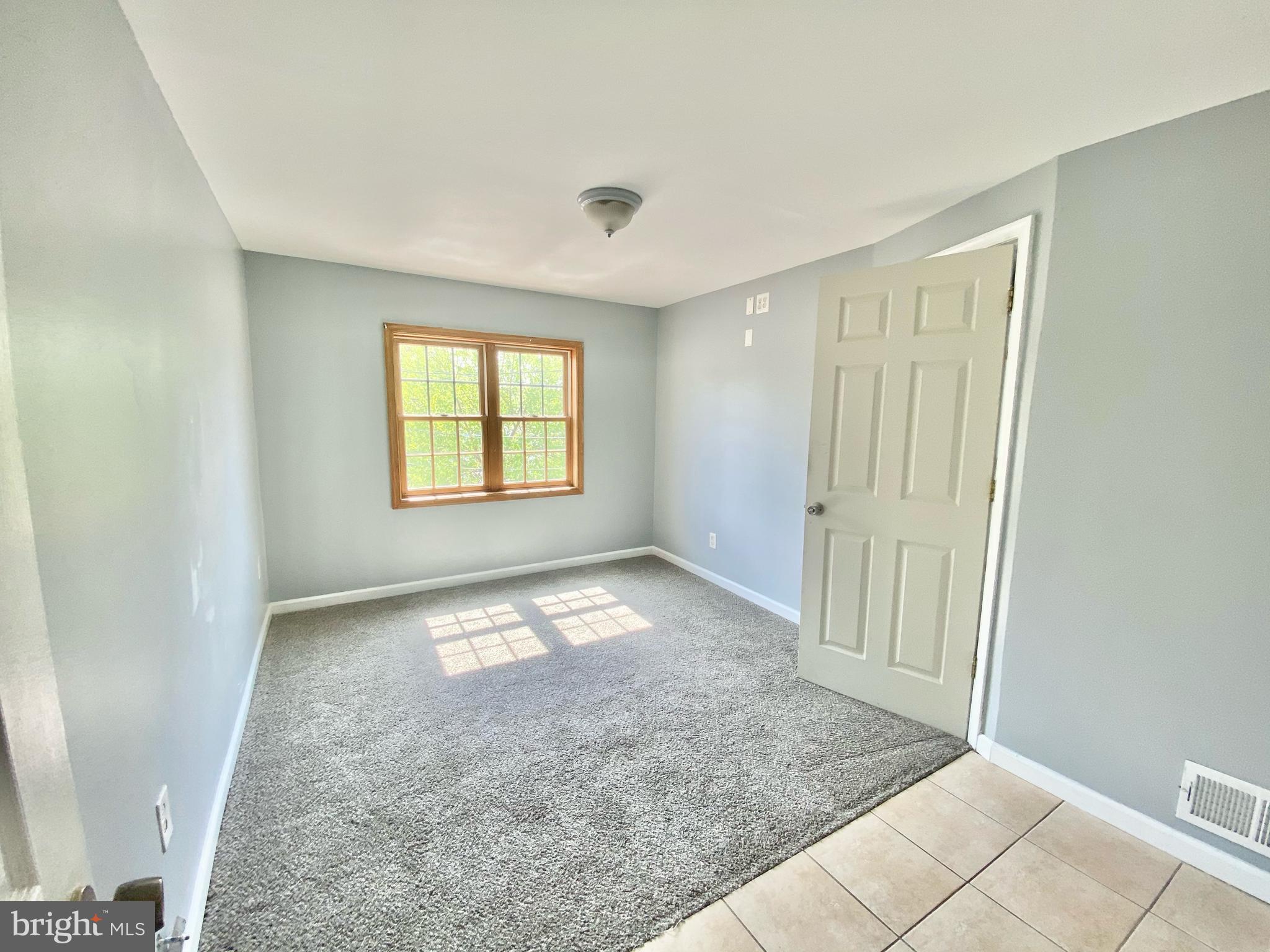 2071 Larkhall Road Dundalk, MD 21222 - Photo 11 of 13