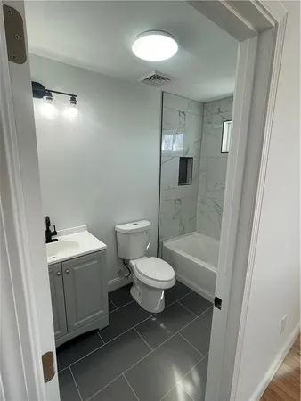 $3,000 | 74 Westcott Avenue, Unit 2, Providence, RI 02909