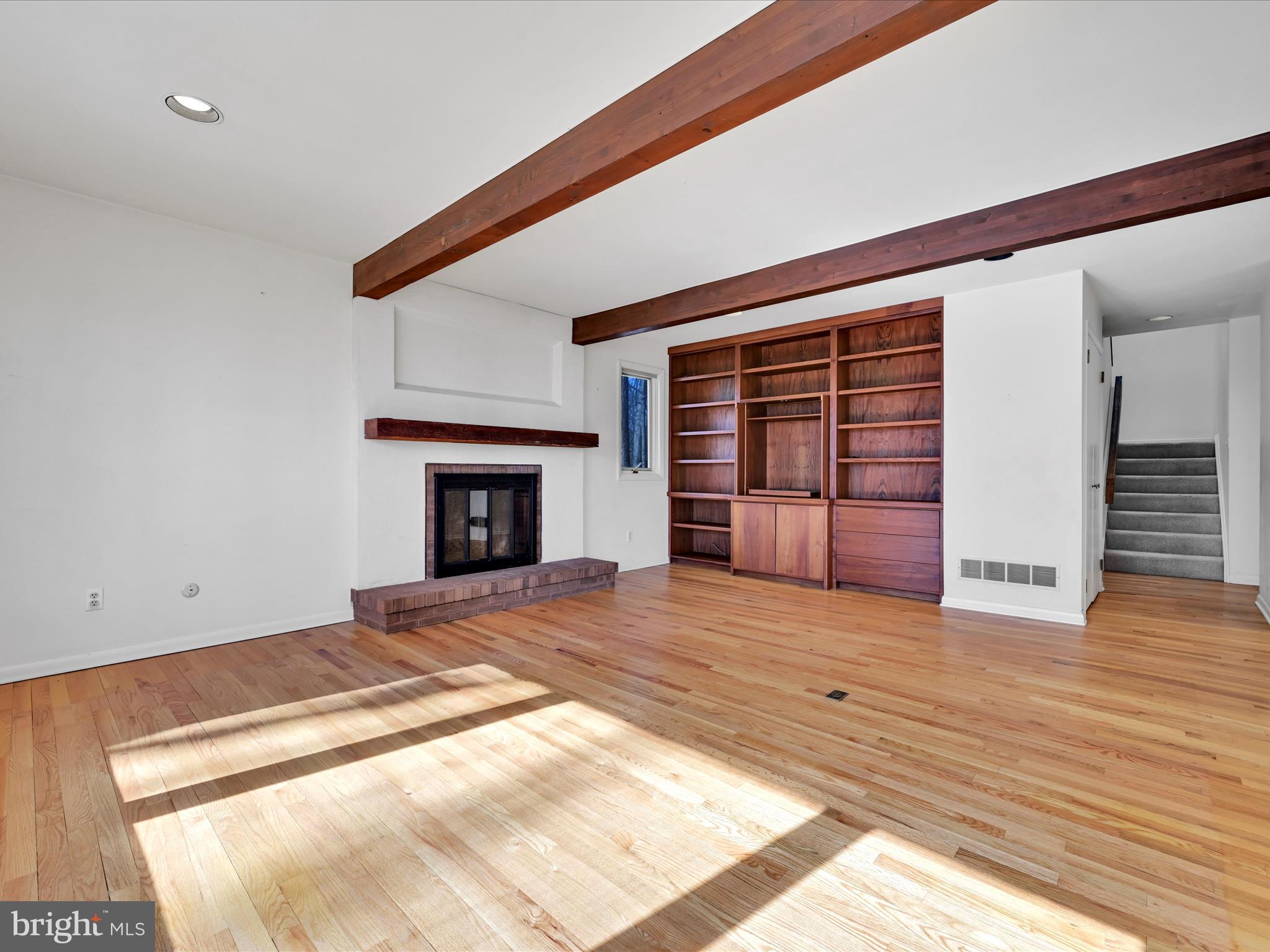 566 Whitford Hills Road Exton, PA 19341 - Photo 20 of 45 Family Room
