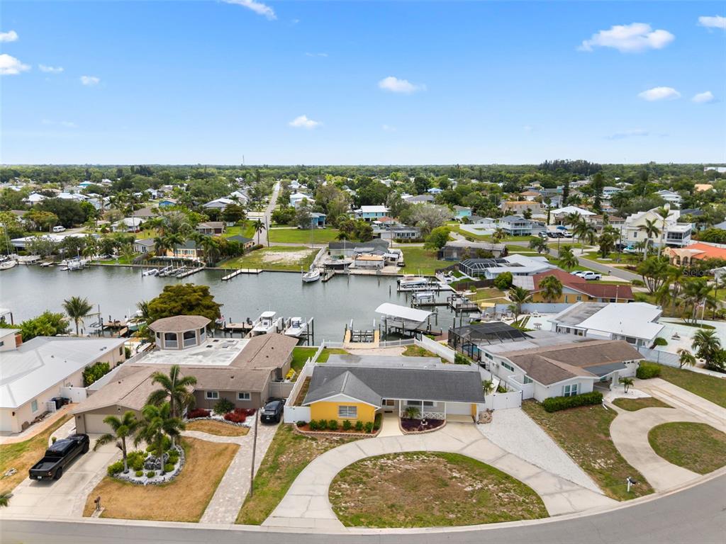 4608 Arlington Road Palmetto, FL 34221 - Photo 31 of 36
