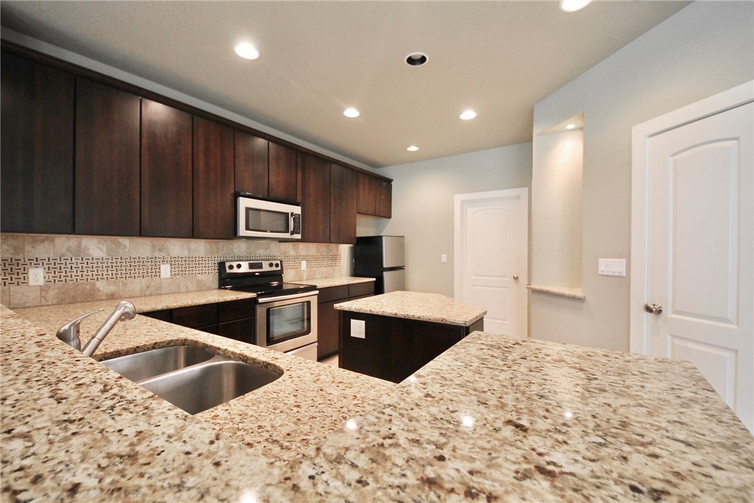 3307 Minnie Street, Unit A Austin, TX 78745 - Photo 4 of 20