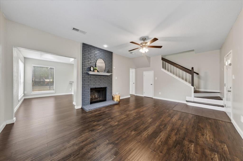 3024 Roxboro Road Euless, TX 76039 - Photo 5 of 26 Gallery Image 5