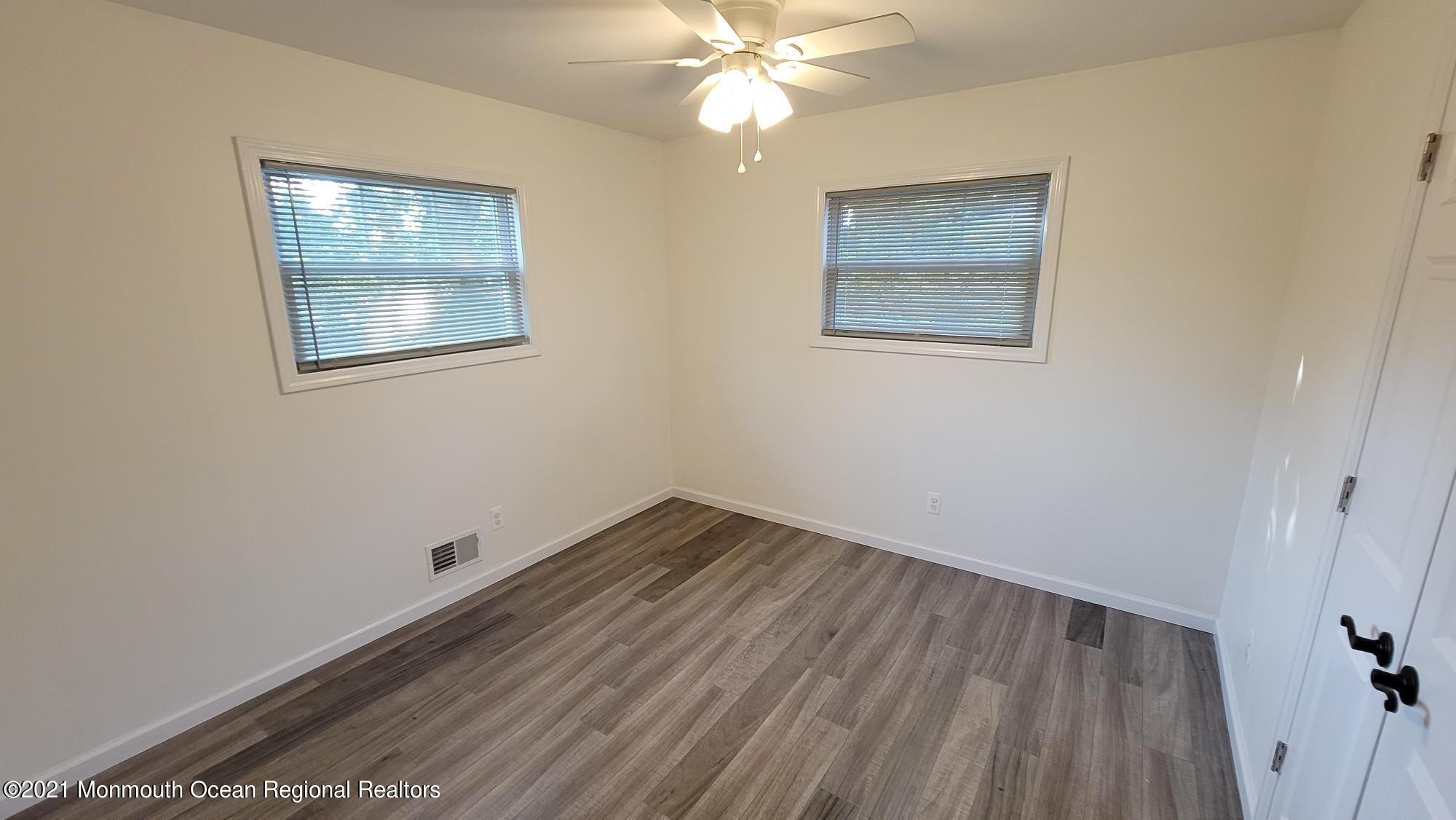 32 Adelphi Road Toms River, NJ 08757 - Photo 12 of 29 30