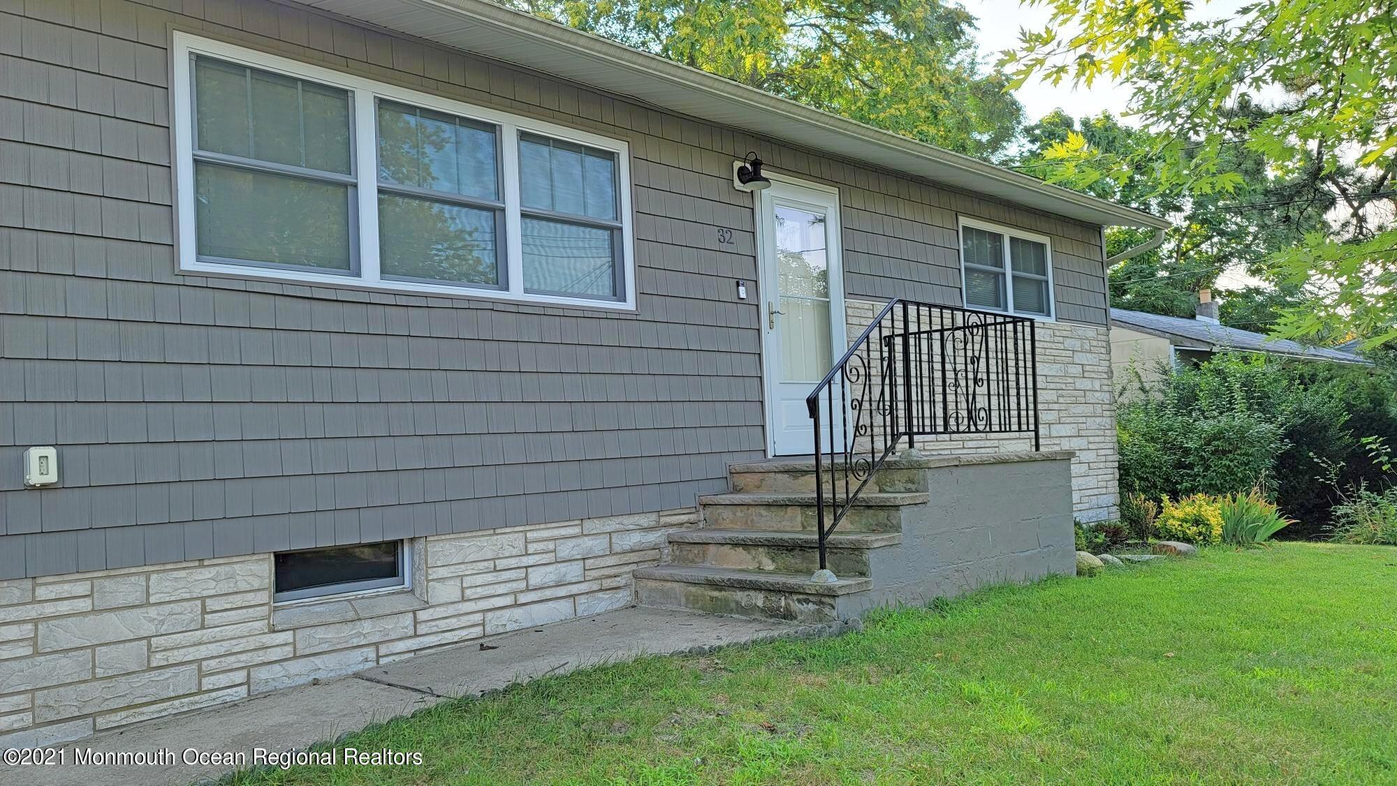 32 Adelphi Road Toms River, NJ 08757 - Photo 3 of 29 3