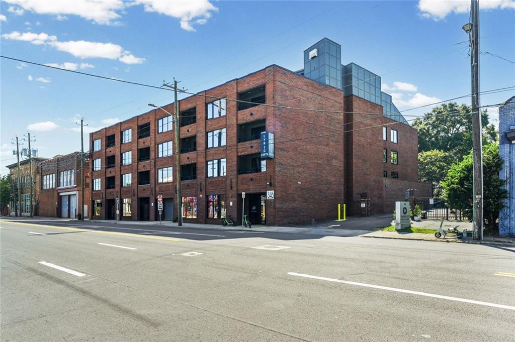 346 Peters Street Southwest, Unit 203 Atlanta, GA 30313 - Photo 27 of 28 Gallery Image 27
