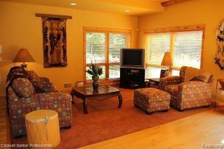 9890 Gibbs Road Clarkston, MI 48348 - Photo 20 of 24 Family Room Lower Level
