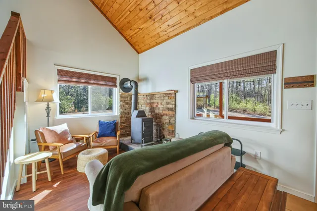 $314,998 | 509 Alpine Way, Mount Jackson, VA 22842