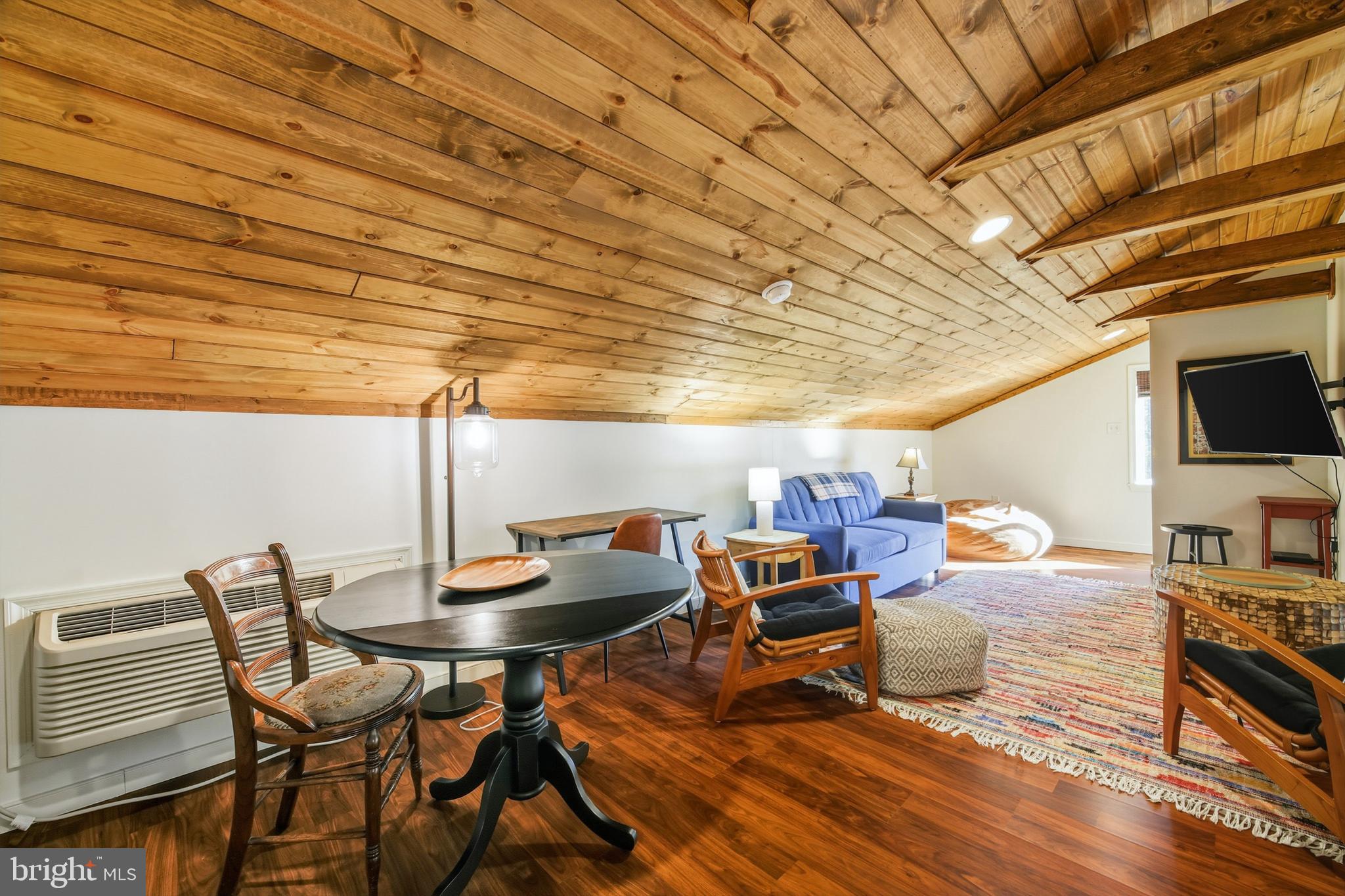 509 Alpine Way Mount Jackson, VA 22842 - Photo 36 of 52 Upper Level