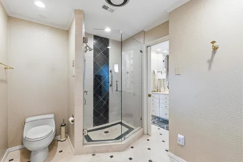 $995,000 | 6720 Regalbluff Drive, Dallas, TX 75248