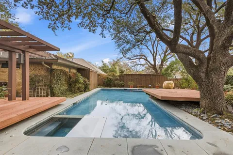 $995,000 | 6720 Regalbluff Drive, Dallas, TX 75248