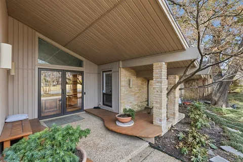 $995,000 | 6720 Regalbluff Drive, Dallas, TX 75248