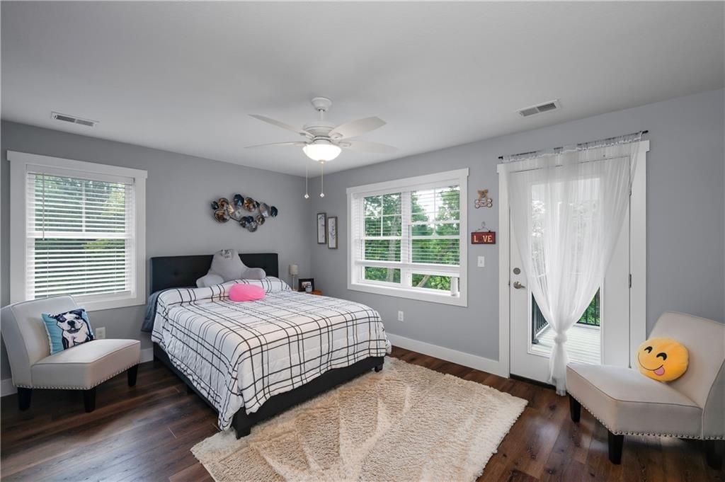 419 Harmony Road Pittsburgh, PA 15237 - Photo 32 of 46 Bedroom 4 w/ access to covered deck