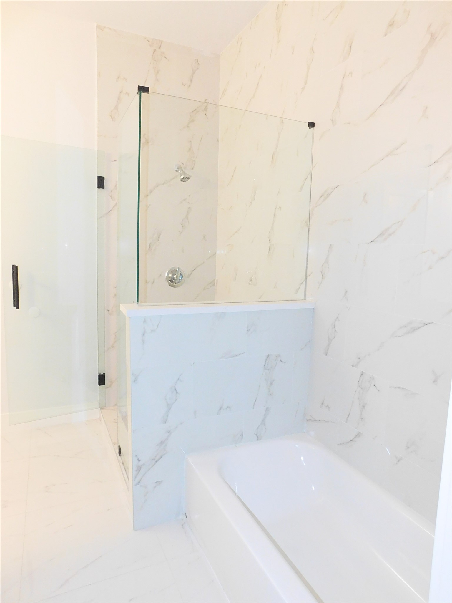 7002 South Hall Street, Unit B Houston, TX 77028 - Photo 12 of 15