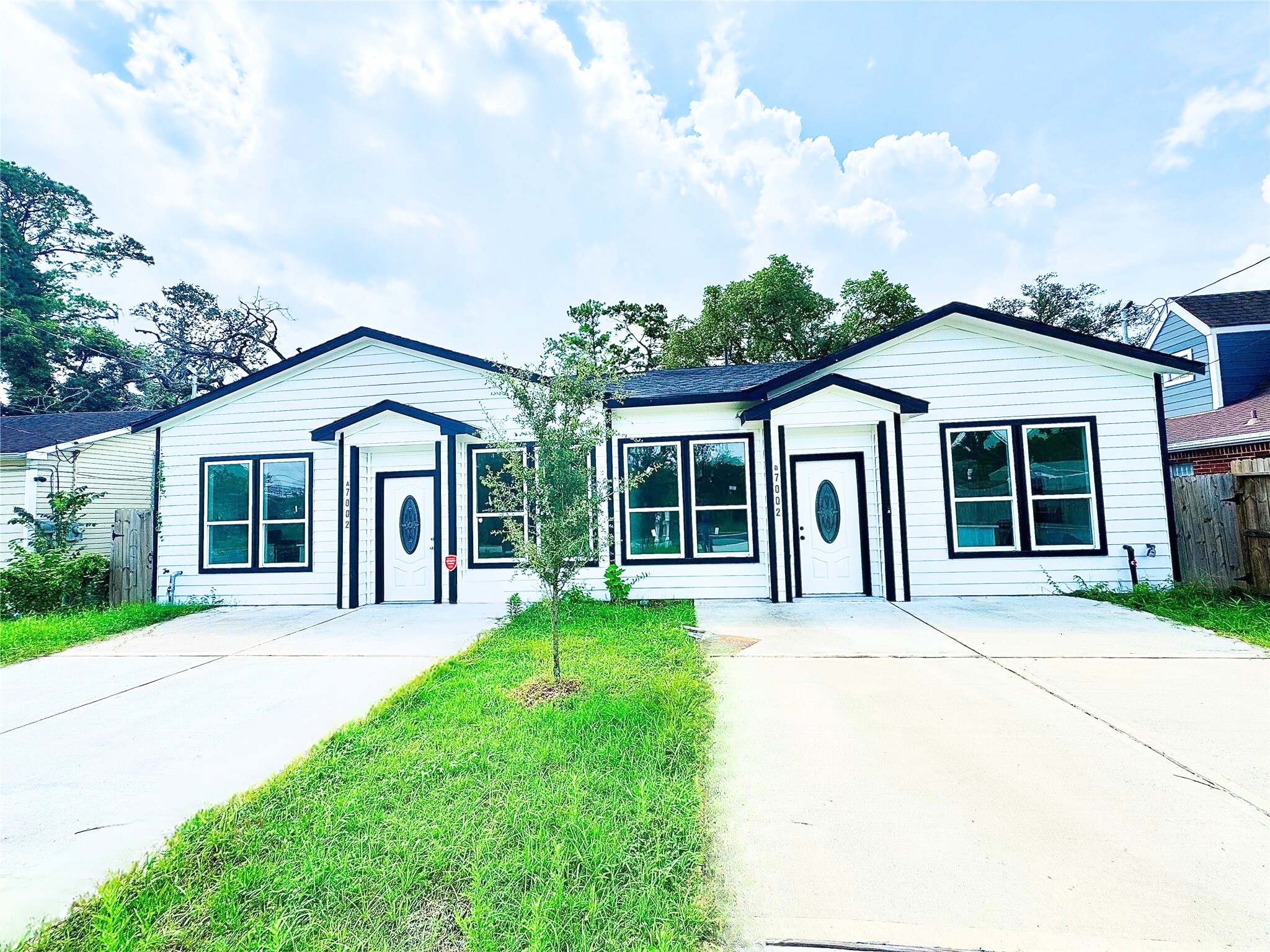 7002 South Hall Street, Unit B Houston, TX 77028 - Photo 2 of 15