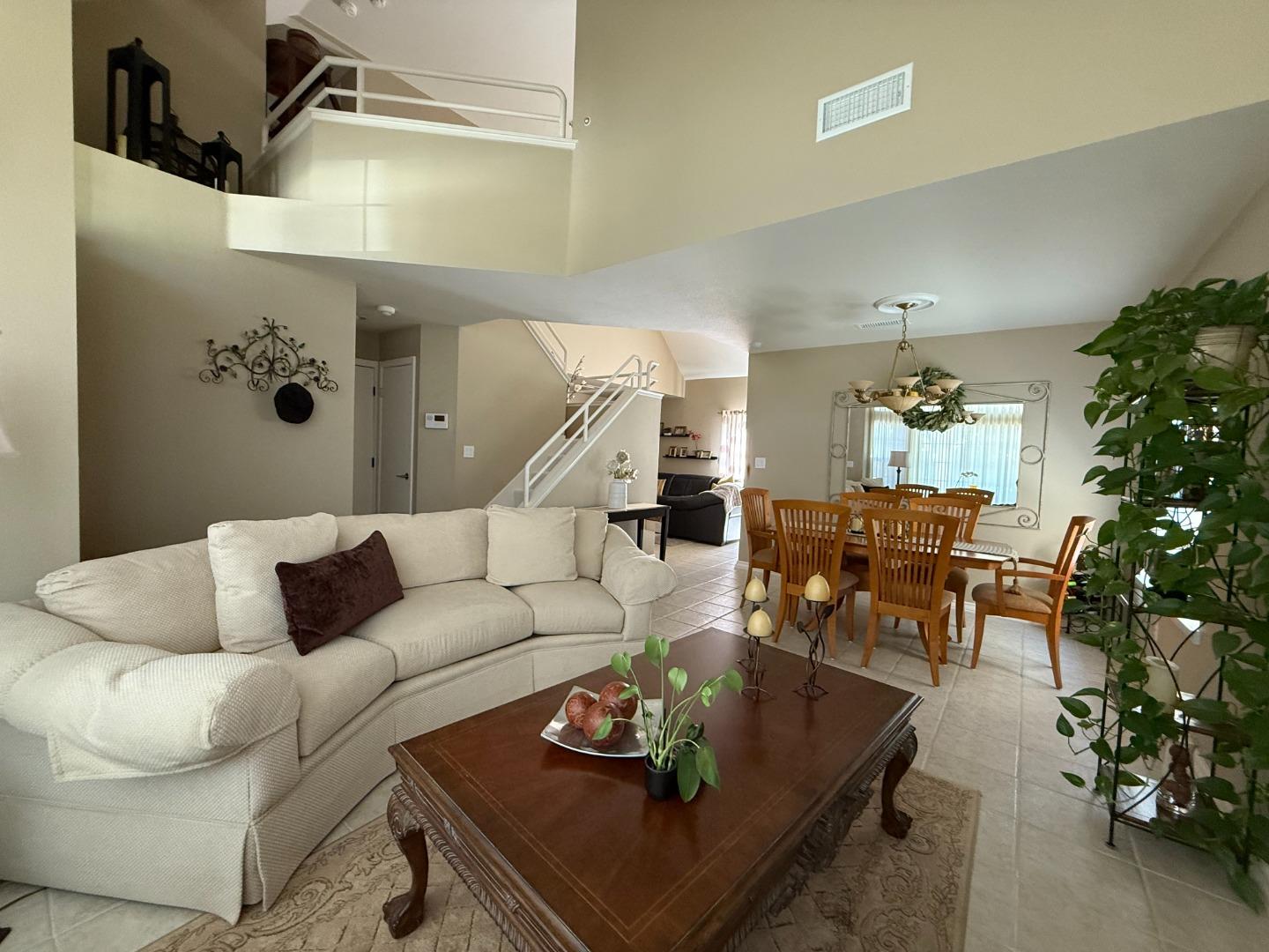 7389 Forsum Road San Jose, CA 95138 - Photo 6 of 40