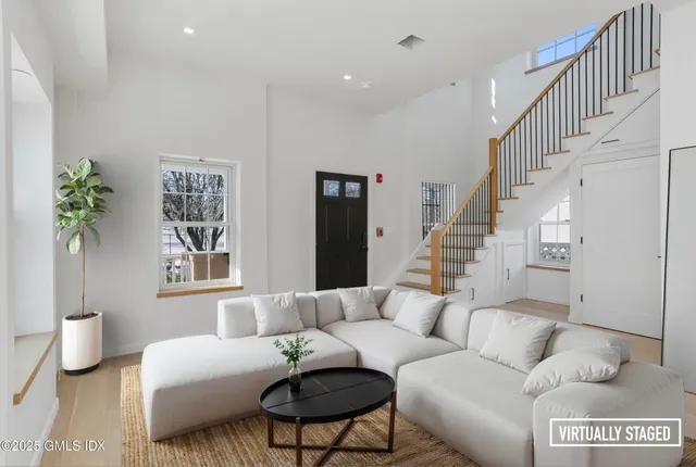 $10,000 | 63 Church Street, Unit 1F, Greenwich, CT 06830