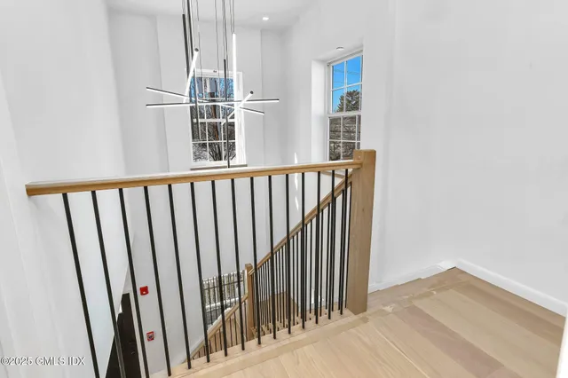 $10,000 | 63 Church Street, Unit 1F, Greenwich, CT 06830